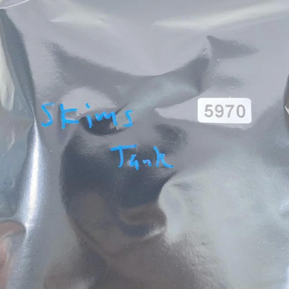 Skims Ribbed Tank Top Womens Small Scoop Neck Sleeveless Stretch Basic Fitted Sh - Picture 6 of 7